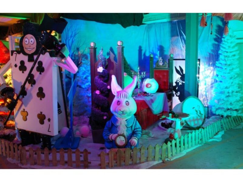  Scene 1 with Alice & Wonderland props