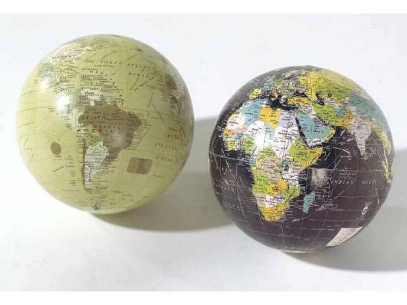 Pair Globes synthetic 20cm diam