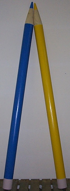  Giant Pencil Model