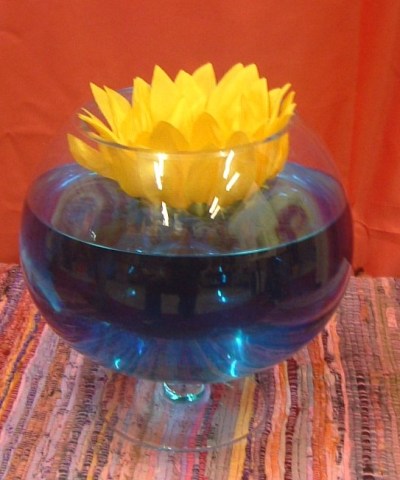 Giant Brandy Goblet c/w coloured water and Flower head