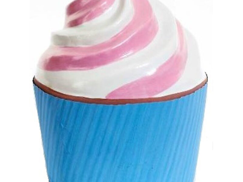 Cup Cake in Strawberry Cream (Large)