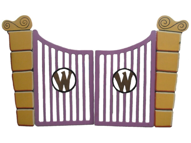 Wonderland Entrance Gates 2D with "W"