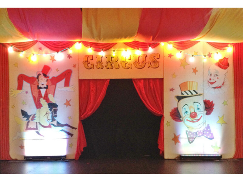 Flats of Circus Frontage (set)