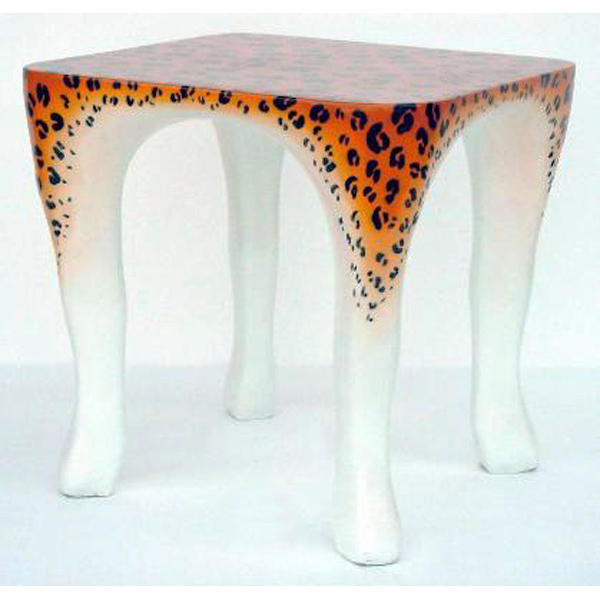 Table Leopard print